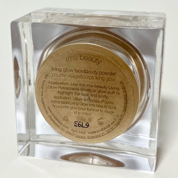 RMS Beauty Living Glow Face & Body Powder (0.14oz/4g) Travel Size - Picture 3 of 9